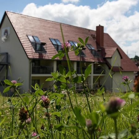 Pilgrims Inn Крайша Экстерьер фото